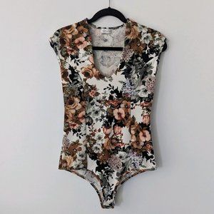 YaYa & Co Bodysuit Size Large